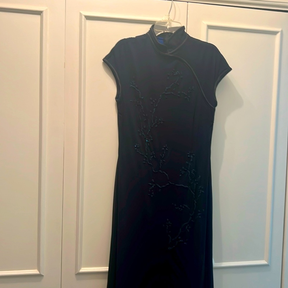 Vintage Tadashi Shoji Womens Qipao Evening Gown Size M Blue Black Embroidered